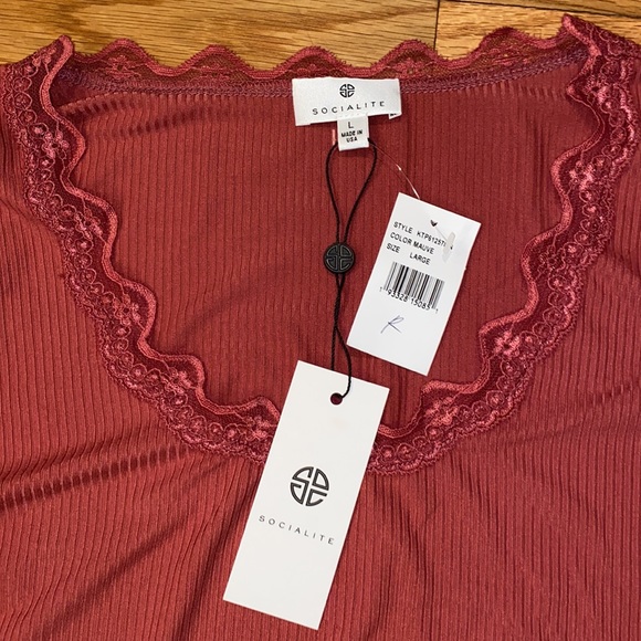 NWT Socialite Long Sleeve Scoop Neck Crop Top in Mauve - Picture 3 of 7